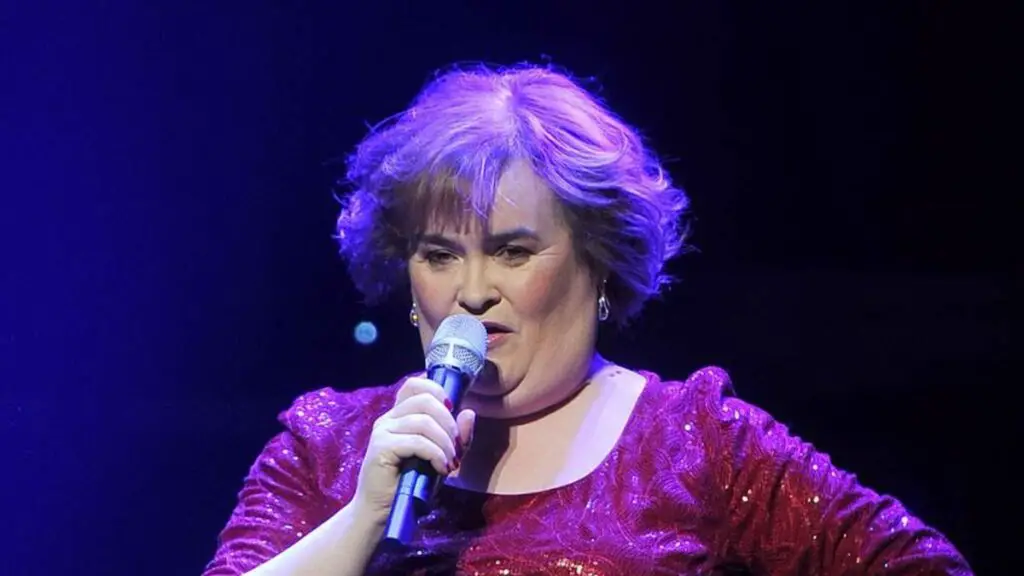 Susan Boyle Weight Loss: Diet, Transformation, Before &  After [2021] 